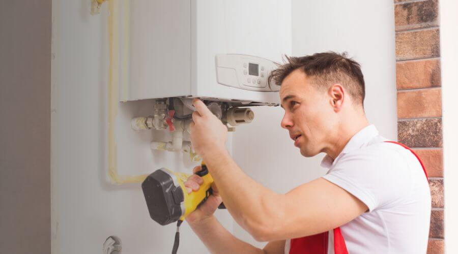 Expert burst pipe repair services in Seaton, IL
